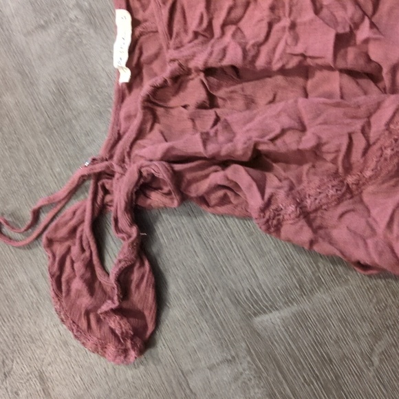 Top - Picture 2 of 5